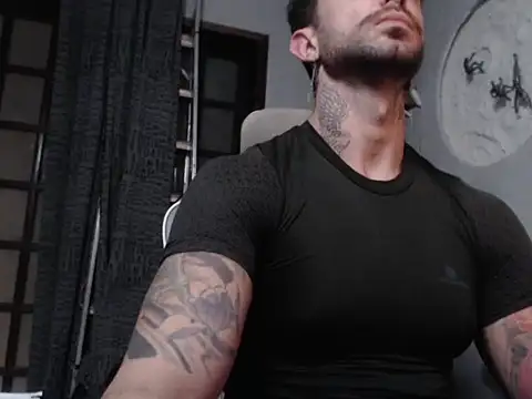 Snapshot of BarucRj chatting on October 1, 10:38 pm BarucRj online show from October 1, 10:38 pm