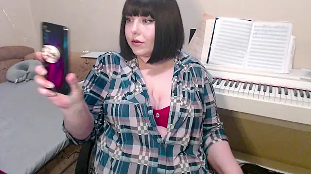 BettyMilla online show from February 16, 6:26 pm