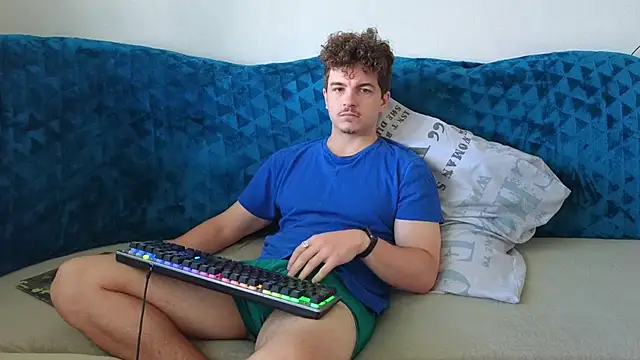 Remy Miles online show from September 15, 7:52 am