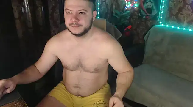 Snapshot of thor_master chatting on February 5, 12:20 am thor master online show from February 5, 12:20 am