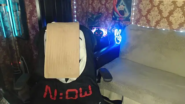 Snapshot of thor_master chatting on October 26, 7:25 am thor master online show from October 26, 7:25 am