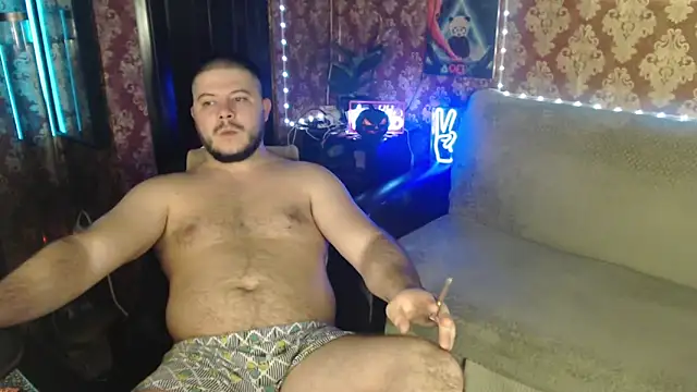 Snapshot of thor_master chatting on October 28, 3:25 pm thor master online show from October 28, 3:25 pm