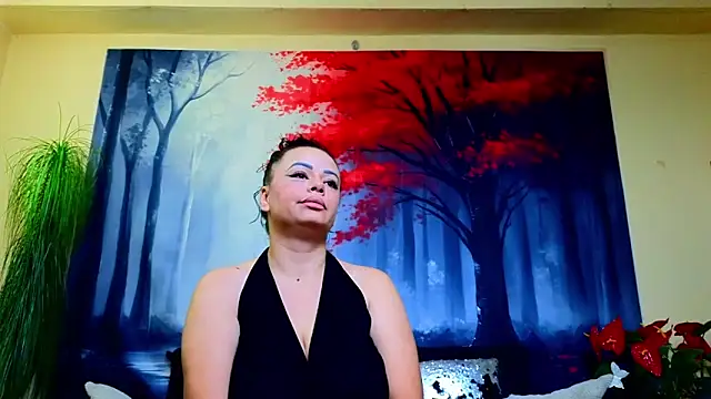 Snapshot of ElizabethEven chatting on November 23, 10:31 pm ElizabethEven online show from November 23, 10:31 pm