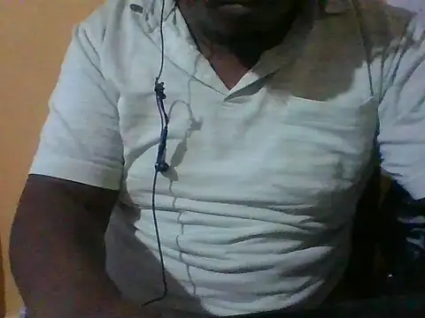 Snapshot of honeyswit chatting on November 13, 8:41 pm honeyswit online show from November 13, 8:41 pm