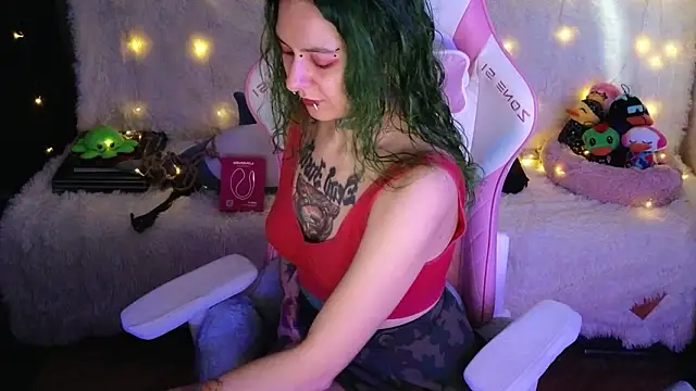 Ginger Stay online show from March 15, 9:15 am