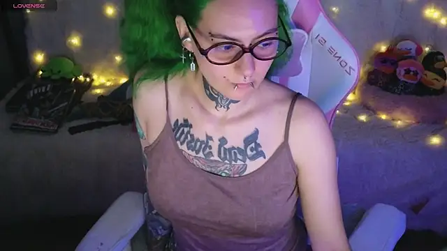 Ginger Stay online show from May 15, 7:59 am