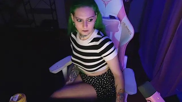 Ginger Stay online show from May 23, 8:35 pm
