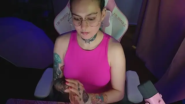 Ginger Stay online show from June 17, 1:34 pm