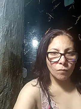 Snapshot of Anypink chatting on November 4, 10:20 pm Anypink online show from November 4, 10:20 pm