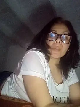 Snapshot of Anypink chatting on November 20, 10:31 pm Anypink online show from November 20, 10:31 pm