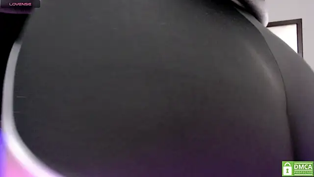 Snapshot of venus_666 chatting on December 10, 12:28 am venus 666 online show from December 10, 12:28 am