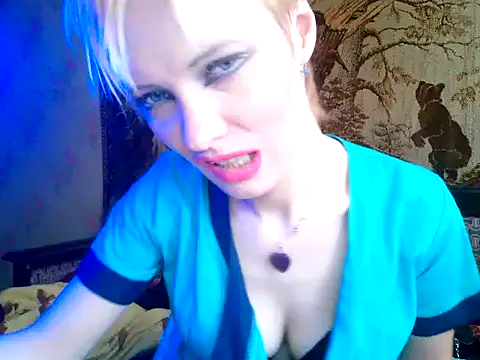 Snapshot of WildMissNiks chatting on January 30, 8:54 am WildMissNiks online show from January 30, 8:54 am