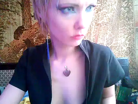 Snapshot of WildMissNiks chatting on February 3, 12:03 pm WildMissNiks online show from February 3, 12:03 pm