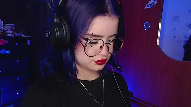 Raventh  online show from November 11, 1:55 pm