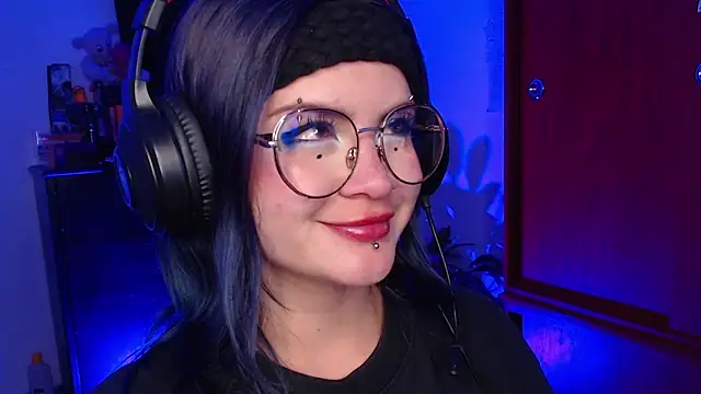 Raventh  online show from December 21, 3:02 am