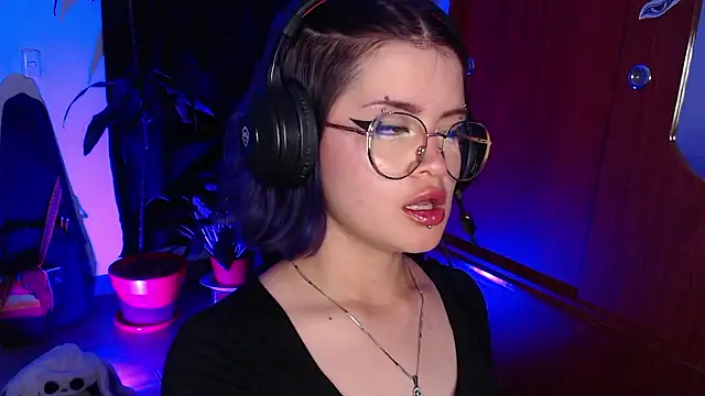 Raventh  online show from January 15, 1:21 am