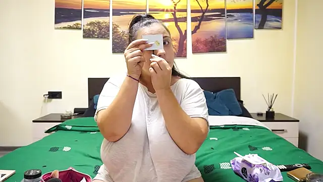 adelline online show from September 25, 8:56 pm