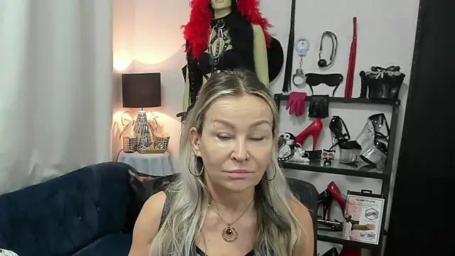 crystaLUX online show from June 18, 4:35 am