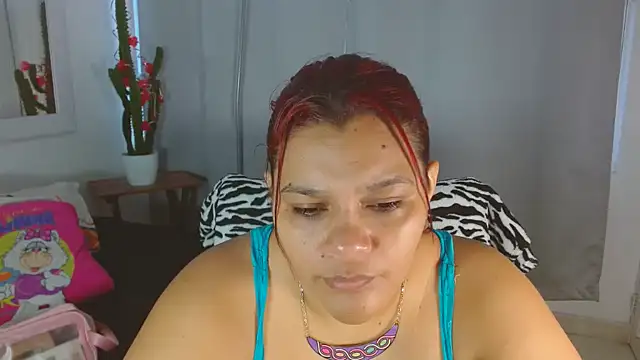 Snapshot of Selenna01 chatting on February 20, 12:57 pm Selenna01 online show from February 20, 12:57 pm