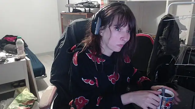 missthon0 online show from March 10, 11:04 am