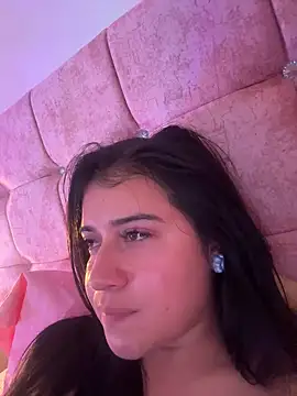 Snapshot of KallyMyller1 chatting on December 14, 1:39 am KallyMyller1 online show from December 14, 1:39 am