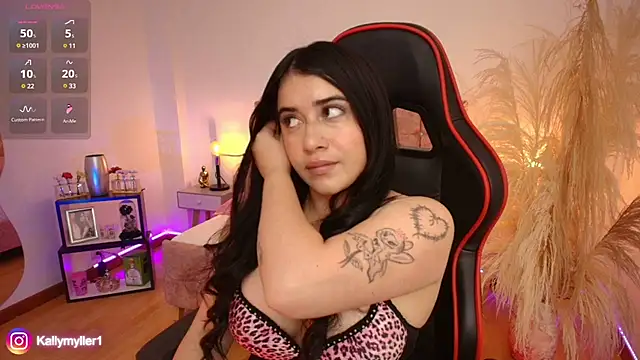 Snapshot of KallyMyller1 chatting on January 14, 6:38 pm KallyMyller1 online show from January 14, 6:38 pm