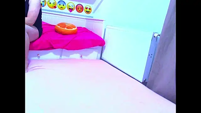 evehotty online show from January 11, 8:03 pm