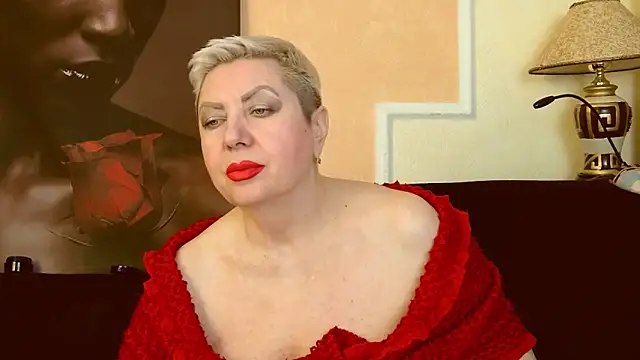 LadyPosh online show from February 21, 9:54 pm