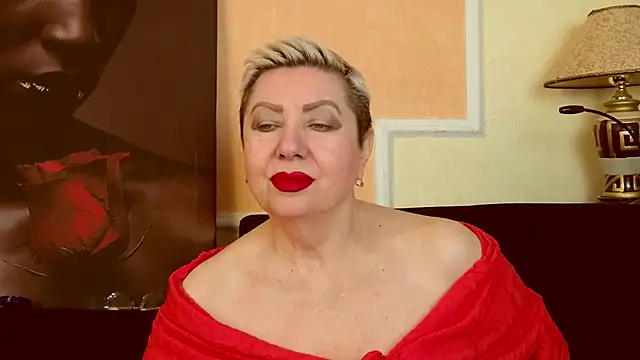 LadyPosh online show from May 29, 8:18 pm