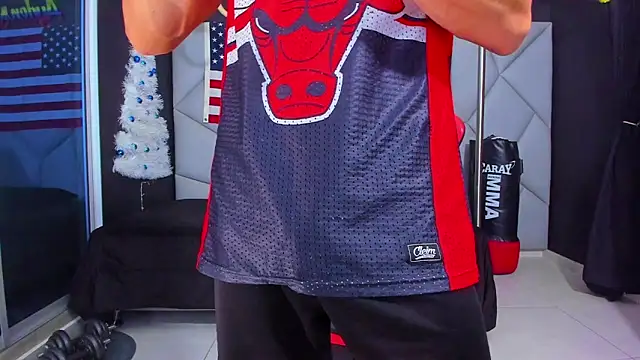 Snapshot of Aydenmiller96 chatting on December 30, 4:42 am Aydenmiller96 online show from December 30, 4:42 am