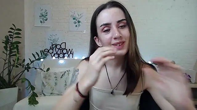 FranceskoJones online show from January 10, 3:18 am