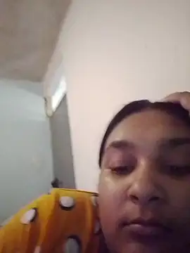 Indianbloom- online show from February 8, 8:51 am