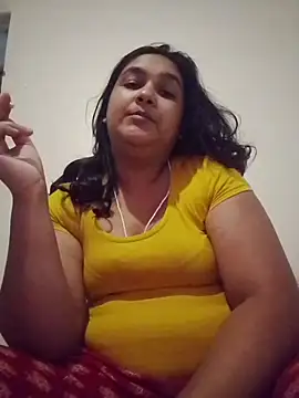 Indianbloom- online show from February 14, 9:50 am