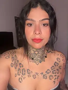 curvyliciousss online show from January 10, 11:50 pm