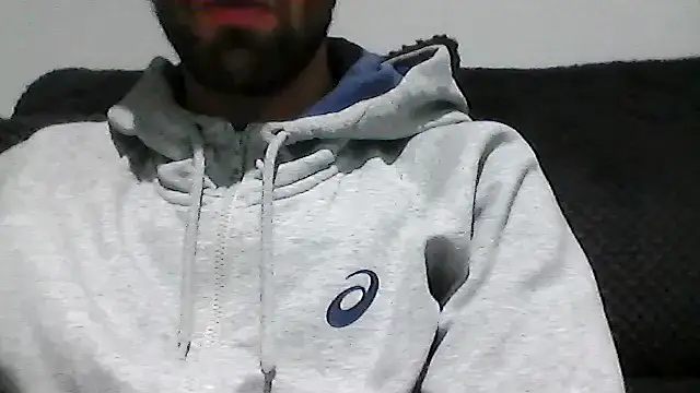 Snapshot of juju156111 chatting on October 28, 8:00 pm juju156111 online show from October 28, 8:00 pm