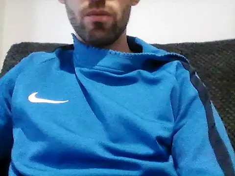 Snapshot of juju156111 chatting on January 10, 12:40 pm juju156111 online show from January 10, 12:40 pm