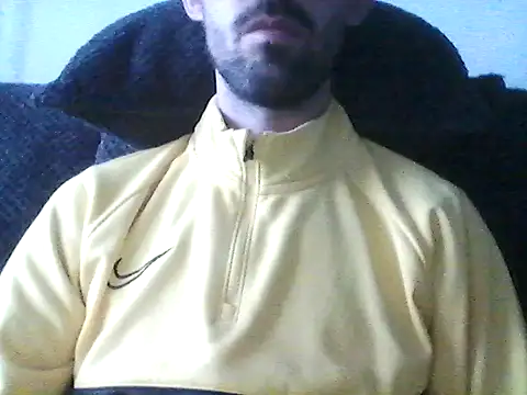 Snapshot of juju156111 chatting on March 15, 5:30 pm juju156111 online show from March 15, 5:30 pm