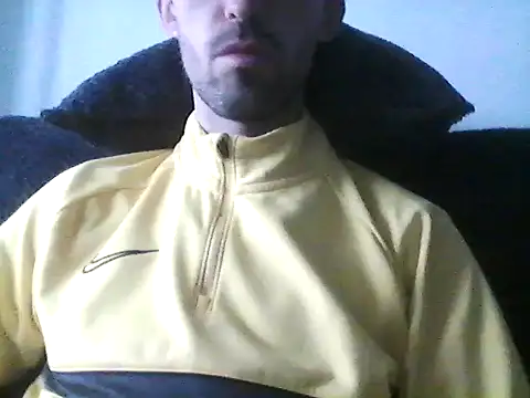 Snapshot of juju156111 chatting on March 22, 9:56 am juju156111 online show from March 22, 9:56 am