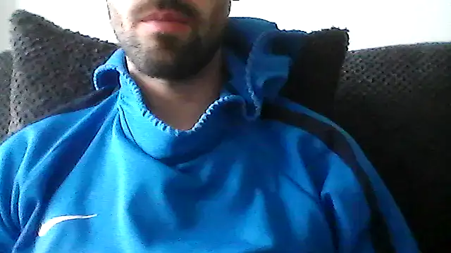 Snapshot of juju156111 chatting on April 3, 4:16 pm juju156111 online show from April 3, 4:16 pm