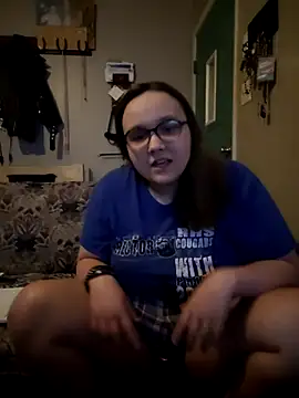 Snapshot of ZeTurtleMaster chatting on December 22, 3:55 am ZeTurtleMaster online show from December 22, 3:55 am