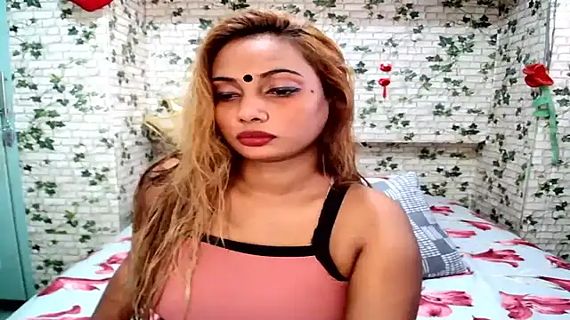 Snapshot of sexyindianchic chatting on September 13, 5:51 am sexyindianchic online show from September 13, 5:51 am
