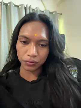 Snapshot of DarlingJenny22 chatting on May 12, 7:49 am DarlingJenny22 online show from May 12, 7:49 am