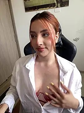 Anavi  online show from February 9, 9:30 pm