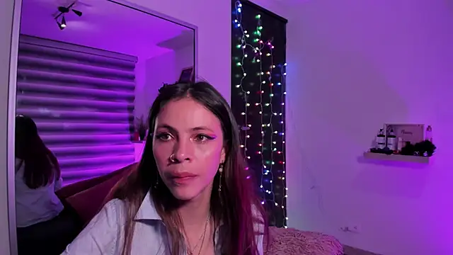 Snapshot of GABY_DAVIS chatting on December 10, 4:24 am GABY DAVIS online show from December 10, 4:24 am