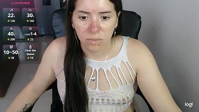 spicey latina online show from June 11, 6:17 pm