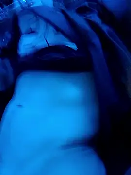 justinewe69 online show from February 21, 12:55 am