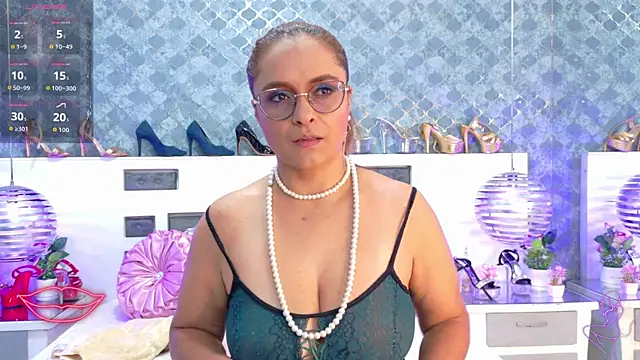 MarilynVega1 online show from September 29, 8:46 pm