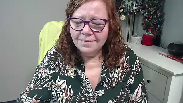 Adelewildx online show from January 15, 5:12 am