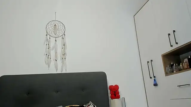 Snapshot of Allees95 chatting on March 22, 6:03 pm Allees95 online show from March 22, 6:03 pm