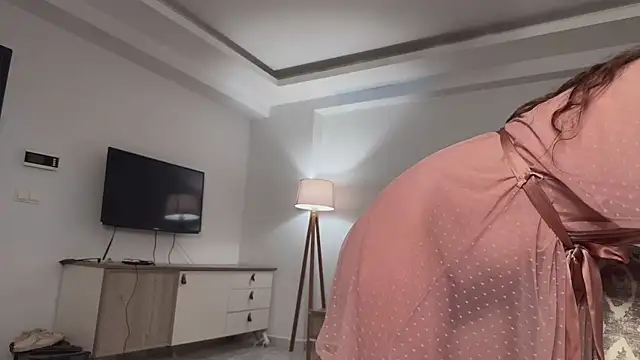 SexyMissMe online show from October 27, 2:21 pm